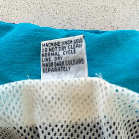 Vintage Women’s Reebok Windbreaker Size Small - Picture 12 of 15